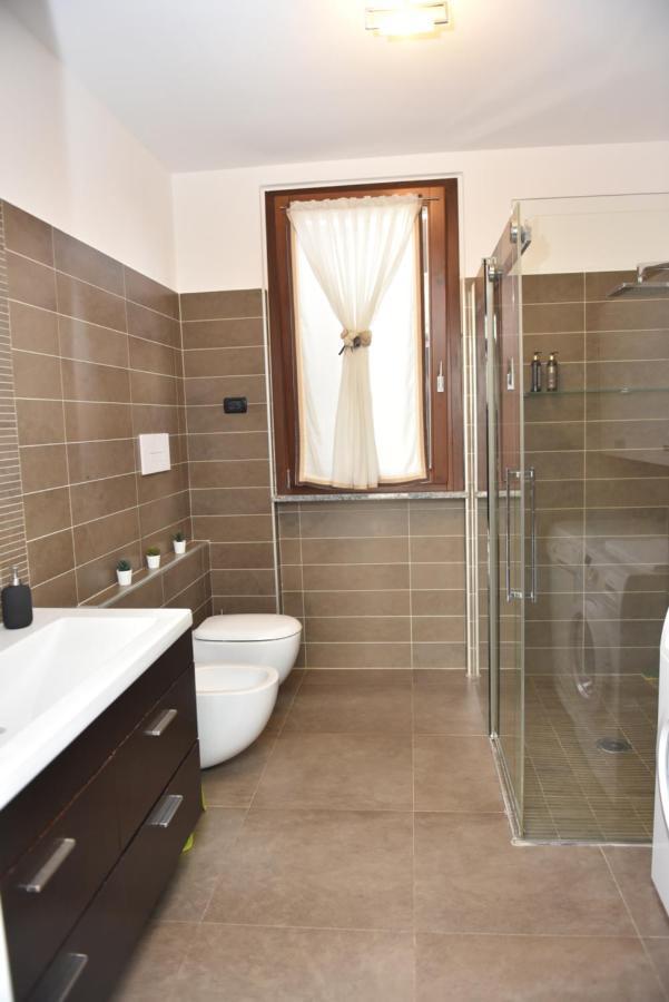 Design & Comfort A Romano Di L. Romano di Lombardia Exterior foto